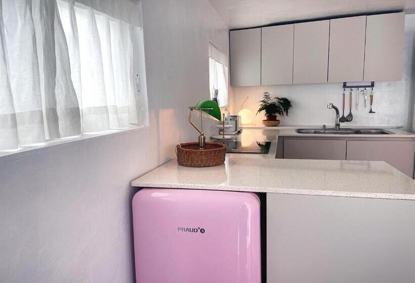 بنسيون Moonlight & Small House