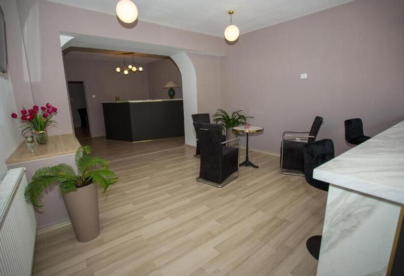 بنسيون Vsa Boutique House