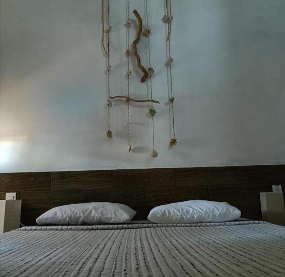 Selenes Hostel