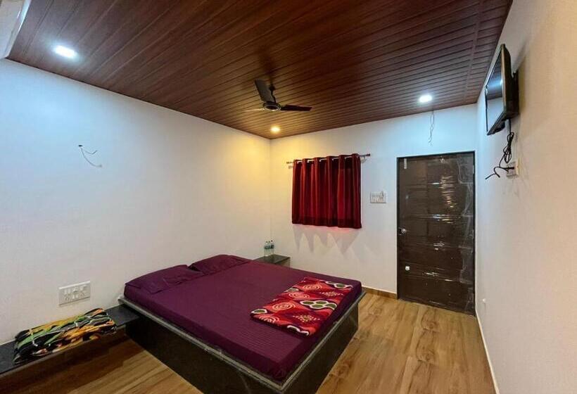 Hemprabha Bed & Breakfast, Ratnagiri