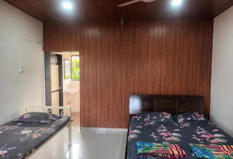 Hemprabha Bed & Breakfast, Ratnagiri