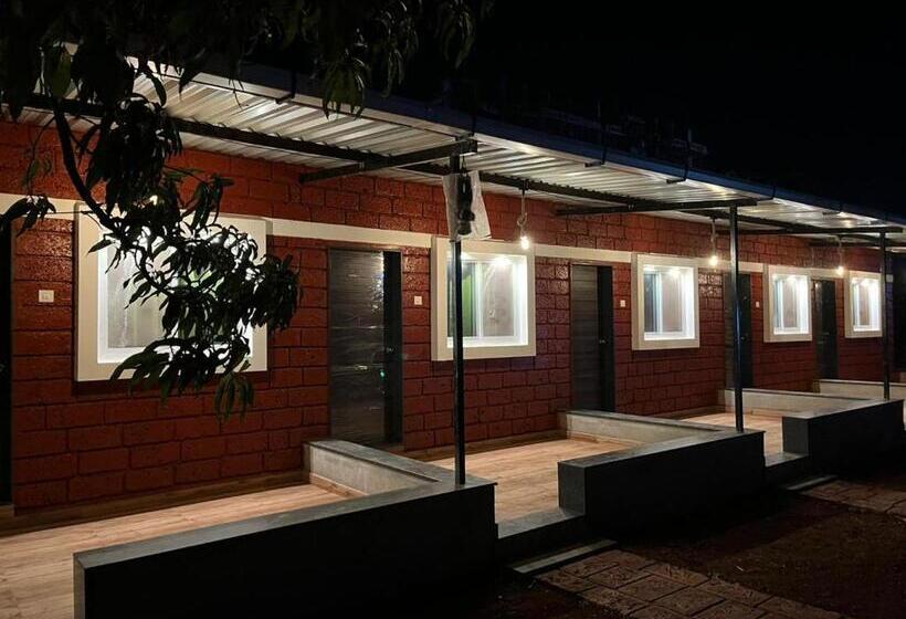 Hemprabha Bed & Breakfast, Ratnagiri