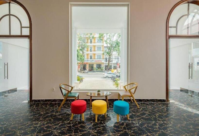 Holiday Hotel Phú Quốc