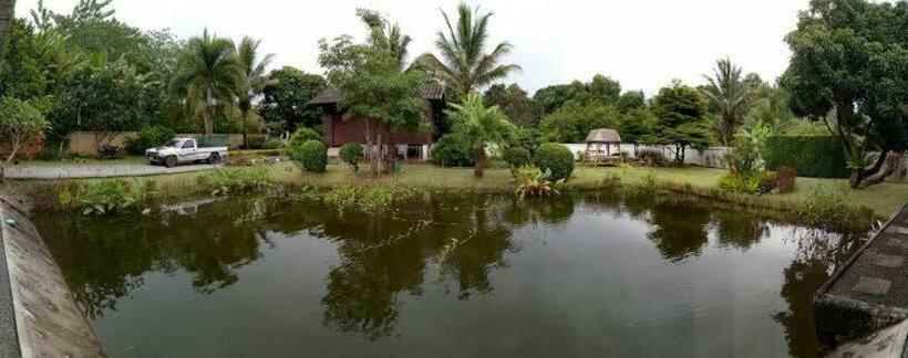 Hotel ในเหมืองรีสอร์ท