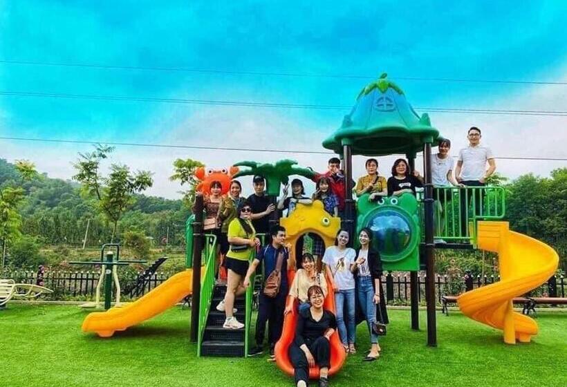 هتل Bluehome Villa