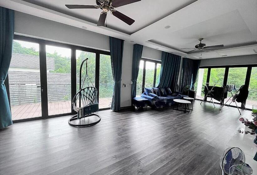 هتل Bluehome Villa