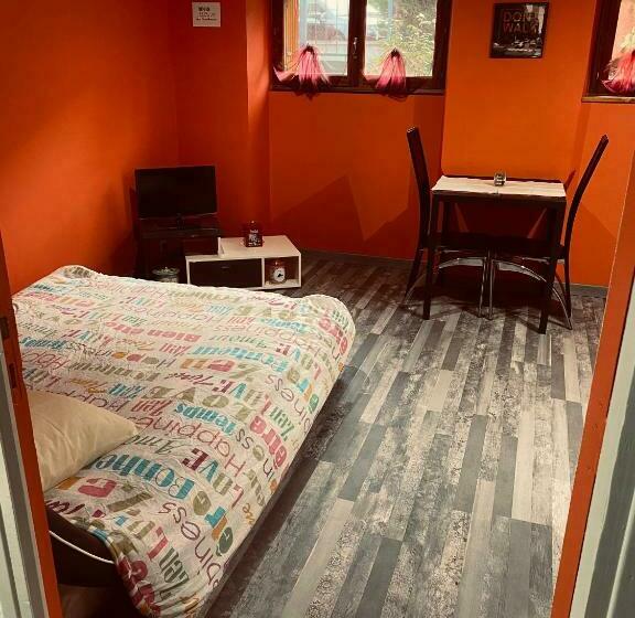 فنادق الكبسولة Chambre Indépendante