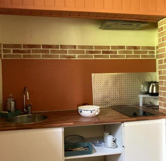 בית מלון כפרי Métairie De Moutiques