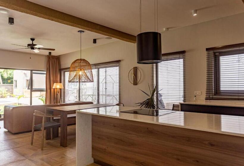 هتل Serenity Residences & Spa   Kokrobite Beach