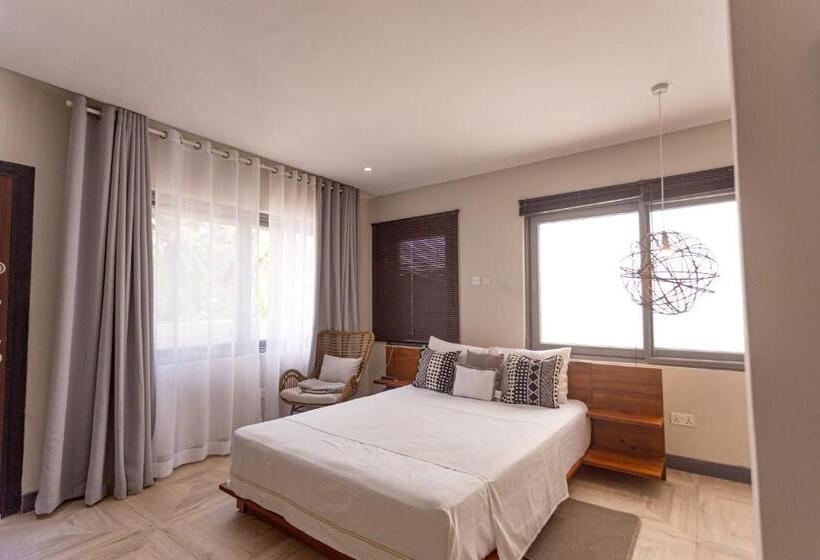 هتل Serenity Residences & Spa   Kokrobite Beach