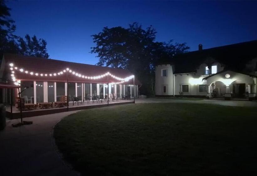 فندق The Luxo Wine Museum