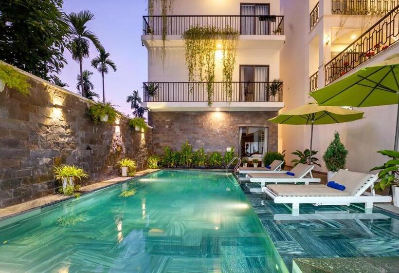 هتل Tomorrow Hoi An Villa