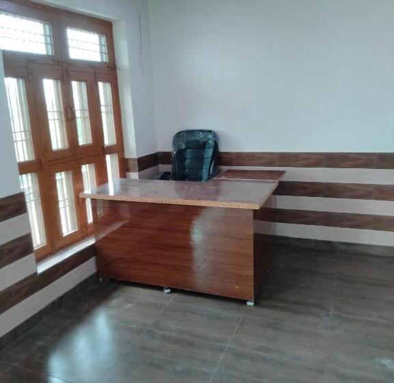 Пансион Oyo Home Grand