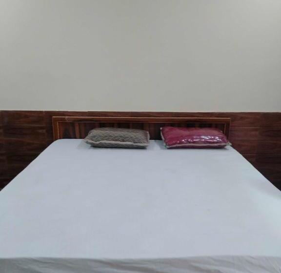 Пансион Oyo Home Grand