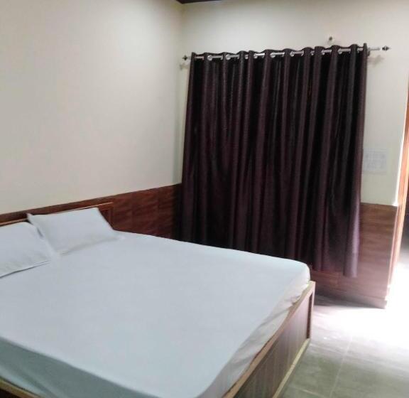 Пансион Oyo Home Grand