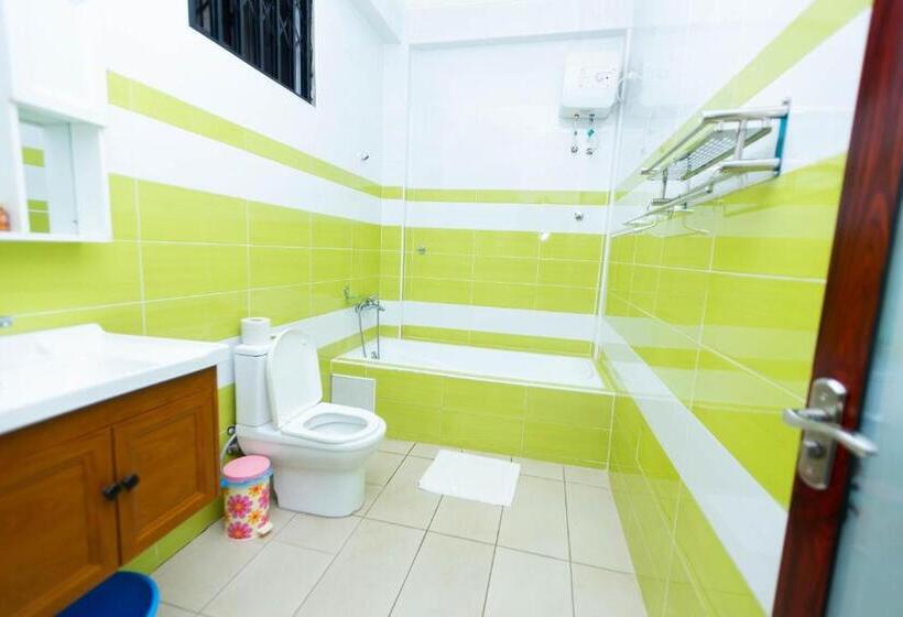 Sky Plus Hotel & Resort