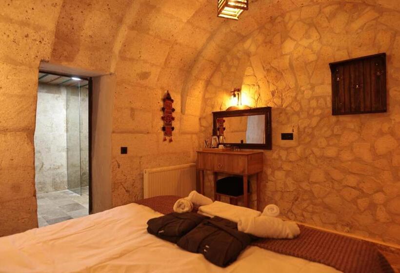 Stone Owl Otel & Restaurant