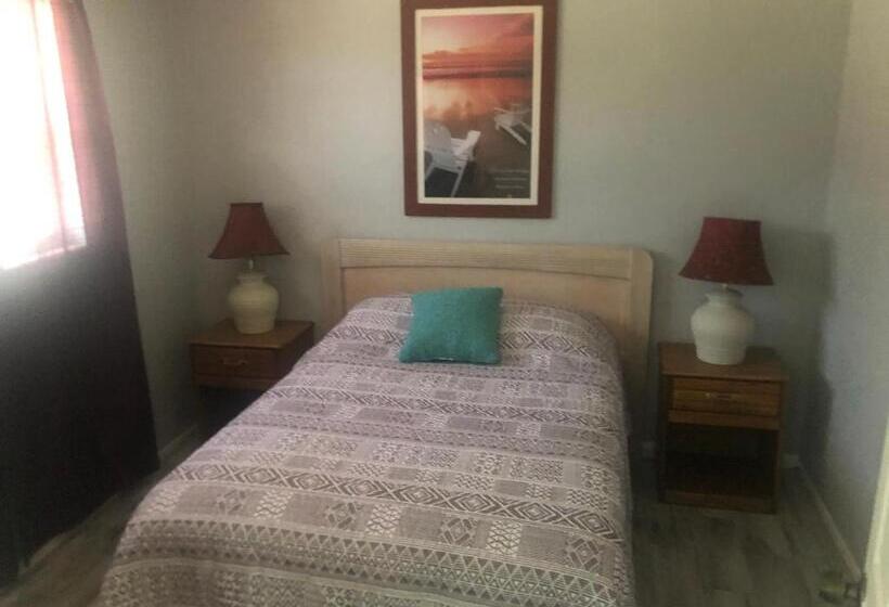 Surfside Suites
