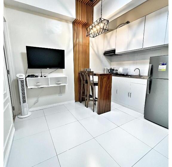 1 Br Condo In The Heart Of Naga City