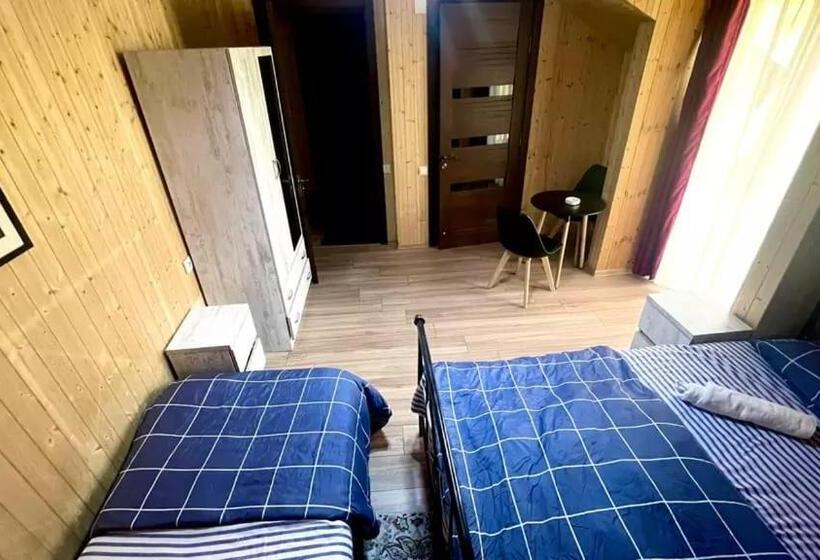 Bismillah Hotel And Restaurent