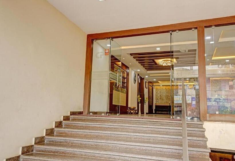 Collection O Hotel City Park