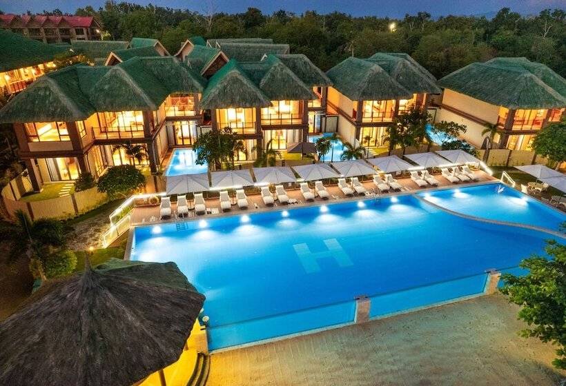 H Resort   The Coral Cliff