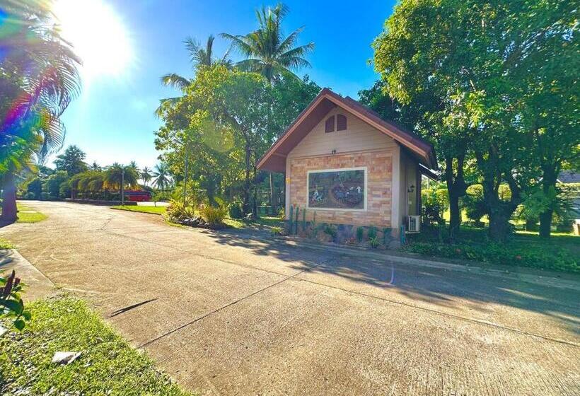 酒店 โรงแรมแสงทองรีสอร์ท