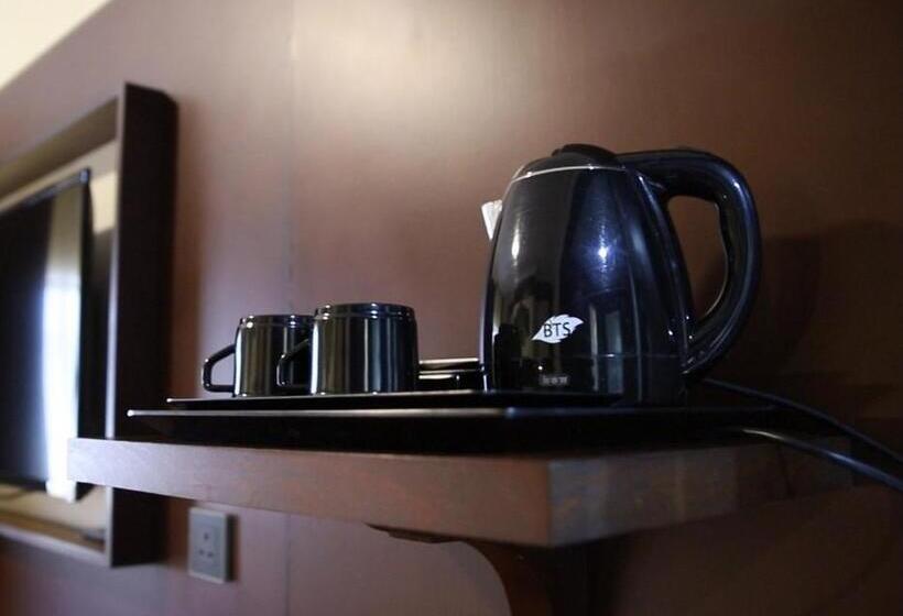 호텔 Al Fajr Al Badea   1