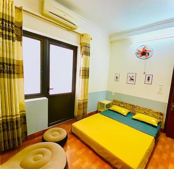 هتل Lion Homestay