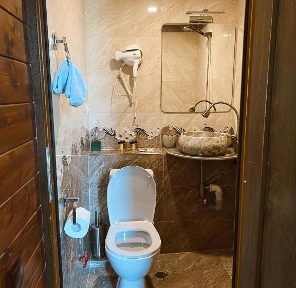 هتل Nordmann,racha