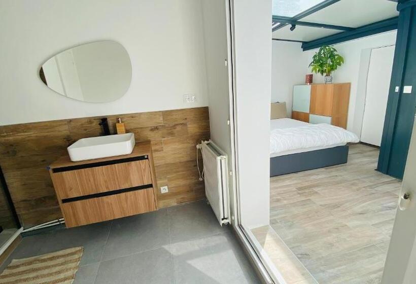 膳宿费 Val D’europe Eva