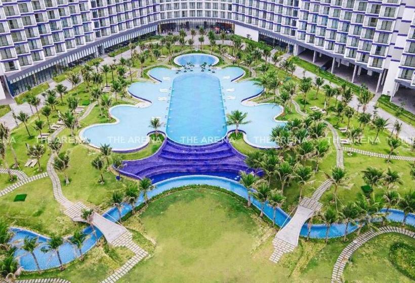 Arena Cam Ranh Beach Resort