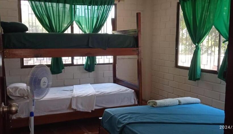 هاستل Casa Montemar Hotel San Vicente