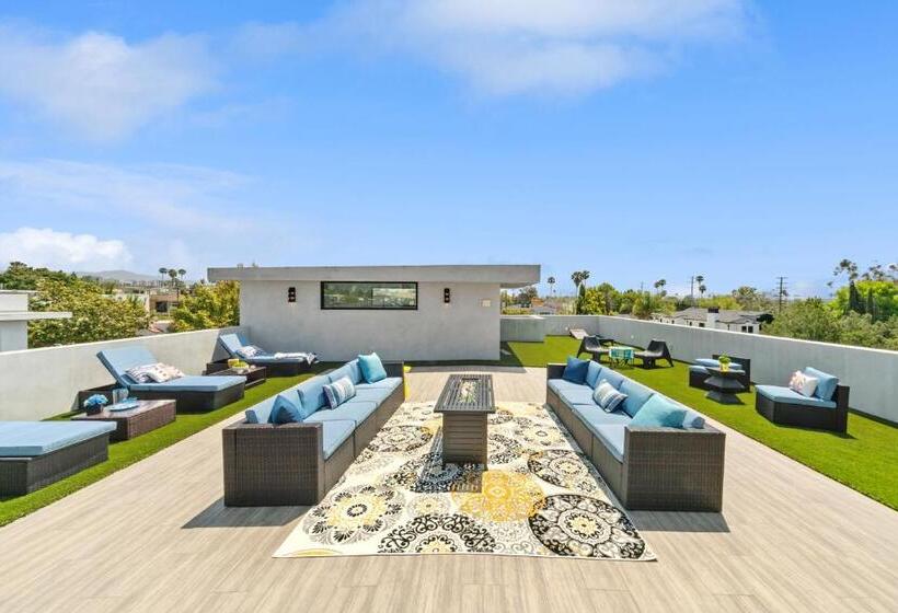 ベッドアンドブレックファースト West Hollywood Modern Luxury 5 Br Villa Sleeps 10