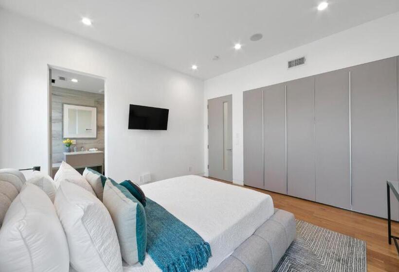 ベッドアンドブレックファースト West Hollywood Modern Luxury 5 Br Villa Sleeps 10