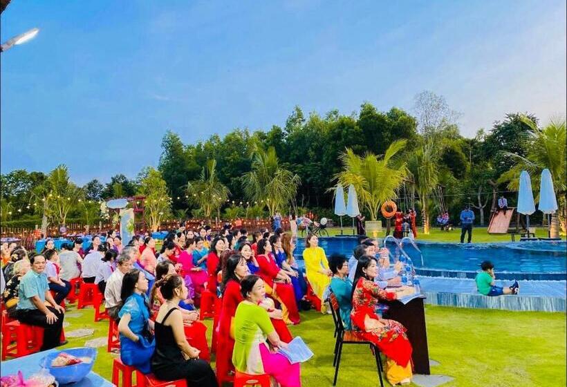 Bum King Resort Hồ Tràm