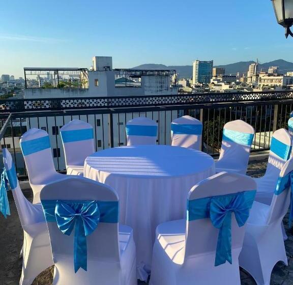 Goodtech Luxury Hotel & Apartment