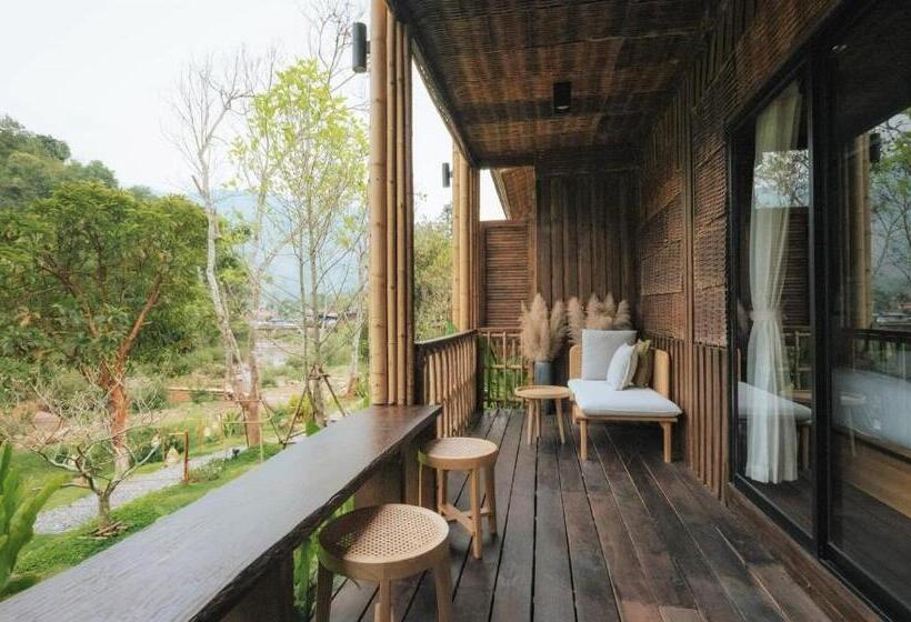 호텔 อุ่นไอมาง สะปัน