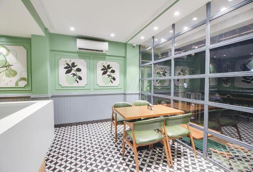 酒店 Collection O Avasa Grand