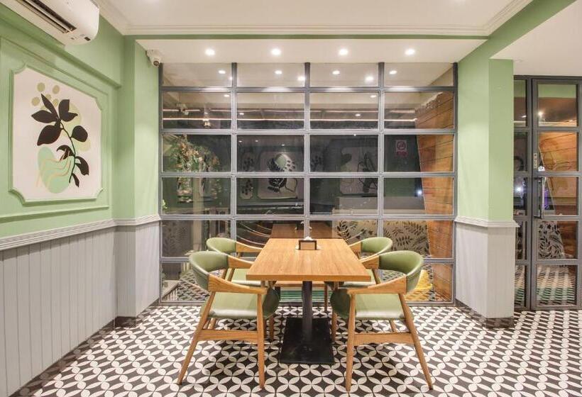 酒店 Collection O Avasa Grand