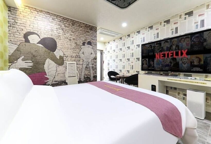 ホテル Hera Drive In