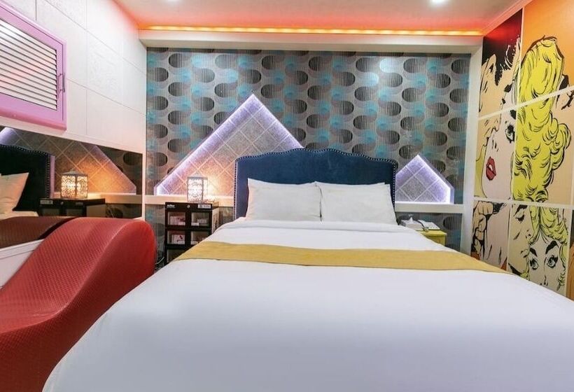 ホテル Hera Drive In