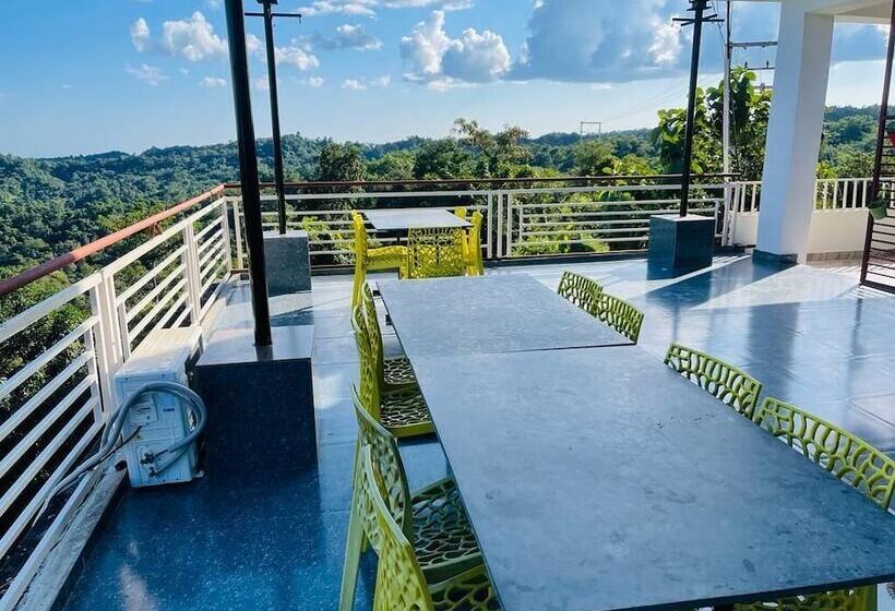 酒店 Kohinoor And Restaurant