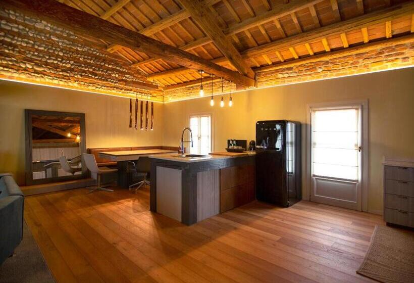 호텔 La Casa Di Loto Suite