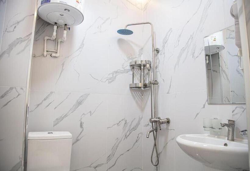 בית מלון כפרי Lev Tolstoy