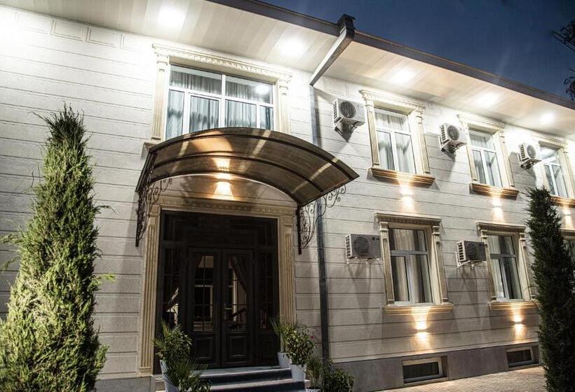 בית מלון כפרי Lev Tolstoy