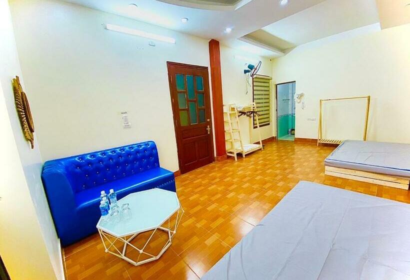 هتل Lion Homestay