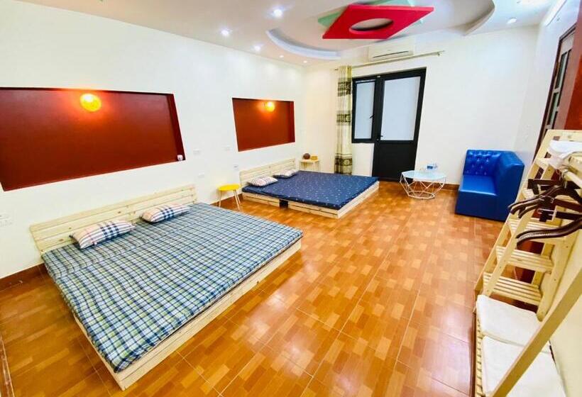 هتل Lion Homestay