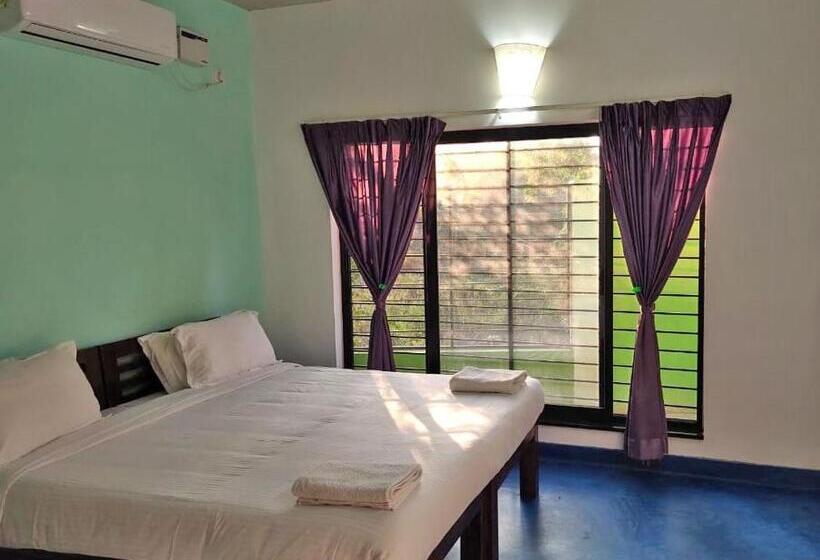 فندق Megam Guest House