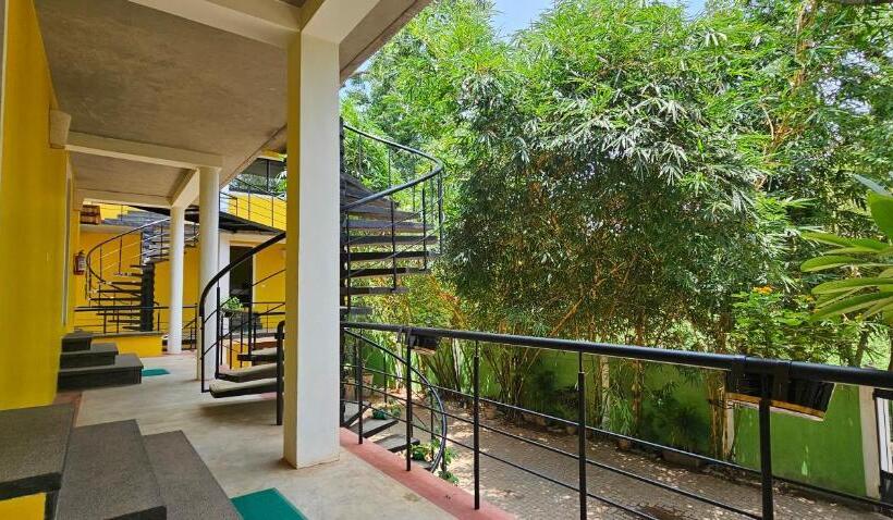 فندق Megam Guest House